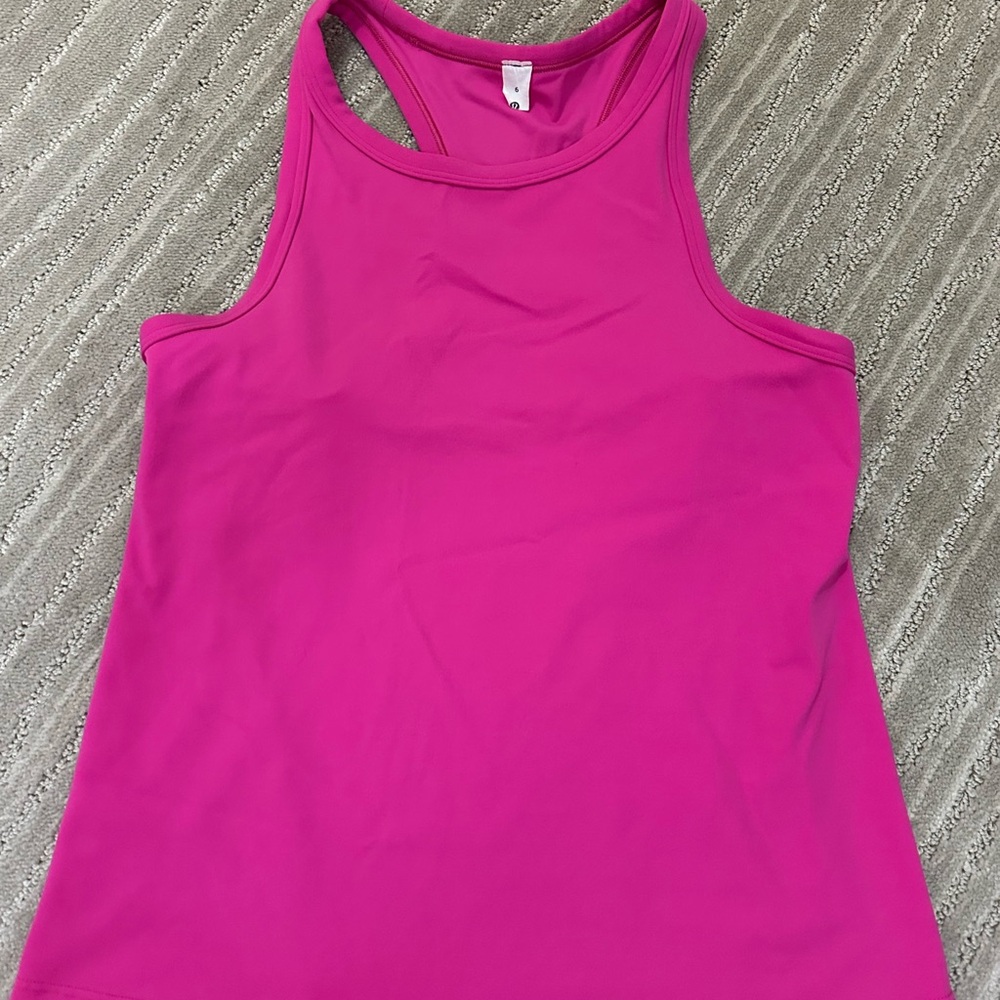 Lululemon Women's Pink Tank Top - size 6